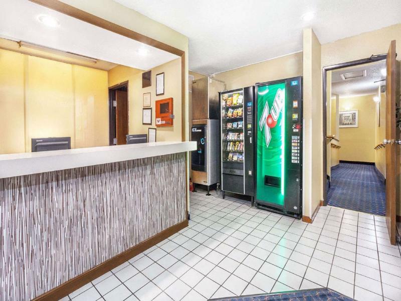Magnuson Hotel Fort Wayne North - Coliseum Luaran gambar