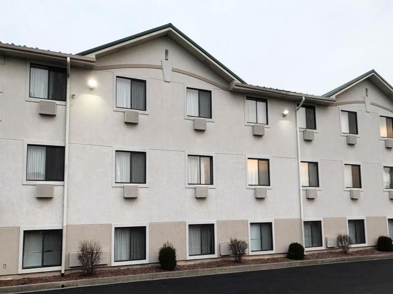 Magnuson Hotel Fort Wayne North - Coliseum Luaran gambar